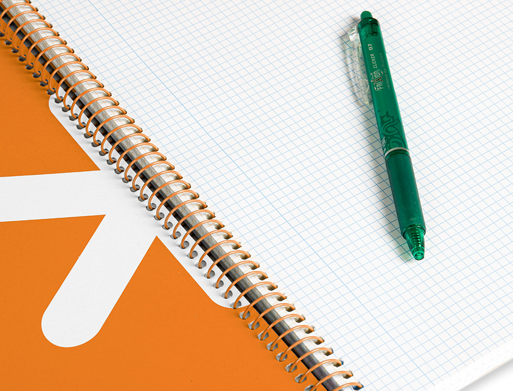 CUADERNO ESPIRAL ANTARTIK A4 MICRO TAPA DURA 80H 100GR CUADRO 5MM SIN BANDA4 TALADROS COLOR MOSTAZA