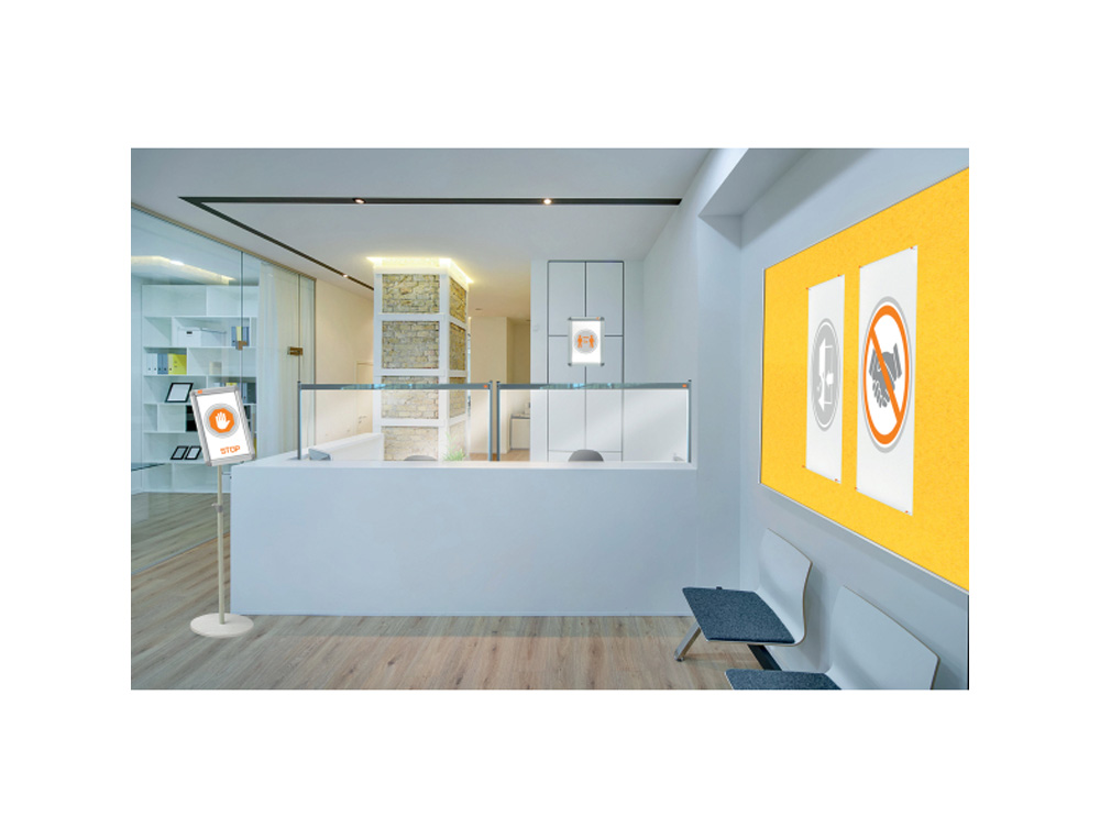 ATRIL DEL SUELO NOBO PREMIUN PLUS ALTURA AJUSTABLE HASTA 140 CM DIN A3